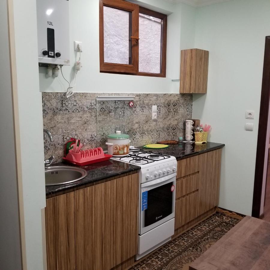 Ferienwohnung Maria Erivan Exterior foto